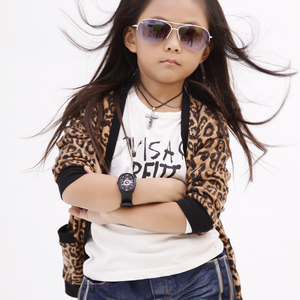 免费看美女裸体🔞🔞🔞中国
